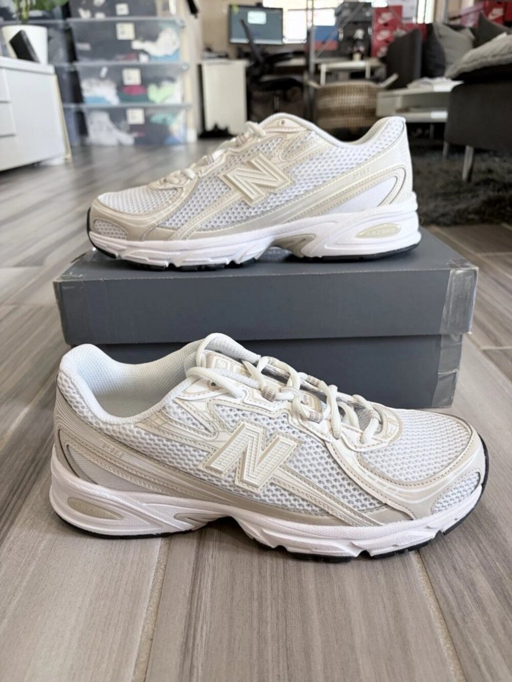 Men's New Balance 740 Shoes - Sea Salt / Timberwolf - U740JST